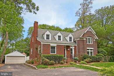 6706 Haycock Rd, Falls Church, VA 22043 - photo 2