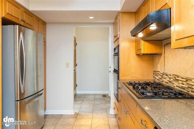34-Kitchen-ELKO0099