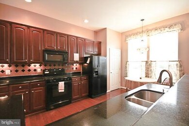 6832 Averbach Ct, Warrenton, VA 20187 - photo 6