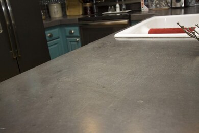 19 Countertop Close Up