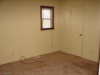 292 Gregory Ct, Asheboro, NC 27205 - photo 7