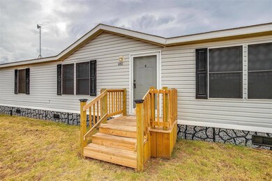 351 Big Salty Dr, Springtown, TX 76082 - photo 5