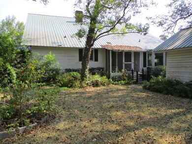 259 S Massey St, Barwick, GA 31720 - photo 3