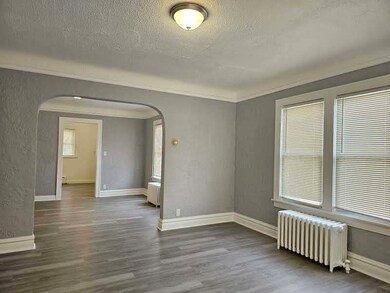 1510 W Cornelia Ave, Waukegan, IL 60085 - photo 7