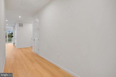 129 Midsummer Ln, Middletown, VA 22645 - photo 5