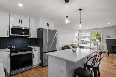 150 Annette Ave, Woonsocket, RI 02895 - photo 7