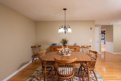 9 Barker Square Dr unit 22, Pembroke, MA 02359 - photo 6
