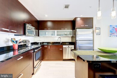 1010 Massachusetts Ave NW unit 902, Washington, DC 20001 - photo 5