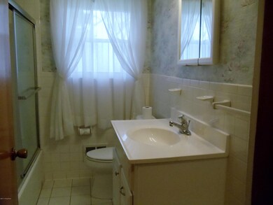 9238 Saint Moritz Dr, Louisville, KY 40291 - photo 6