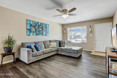 003_Living Room