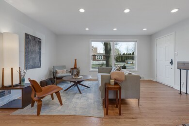 404 S Chase St, Wheaton, IL 60187 - photo 6