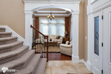 05-Front Entry_DMD_8648