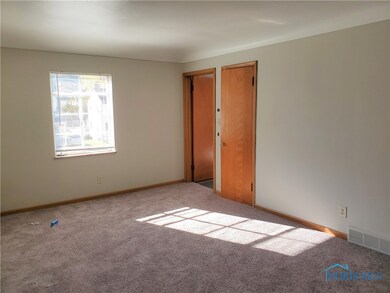 1942 Berdan Ave, Toledo, OH 43613 - photo 3
