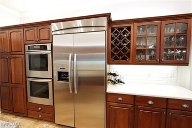 2201 Beacon Ln, Naples, FL 34103 - photo 6