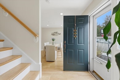 137 Clear Pond Dr, Walpole, MA 02081 - photo 3