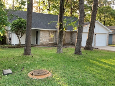 31 S Drifting Leaf Ct, Spring, TX 77380 - photo 2