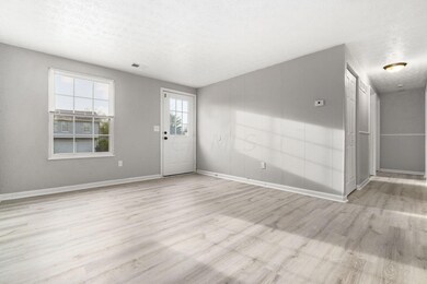 6_ - 1591 Red Leaf Ln - 018