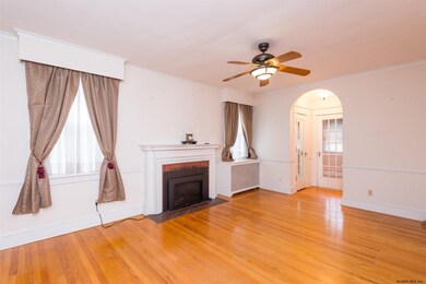 12 Croswell St, Albany, NY 12206 - photo 6