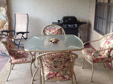 2102 Point o Woods Ct, Spring Hill, FL 34606 - photo 4