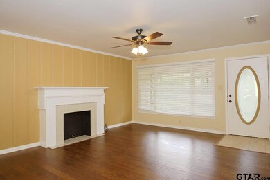 1304 Dogwood St, Tyler, TX 75701 - photo 2