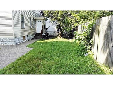 63 Brewster St, Pawtucket, RI 02860 - photo 3