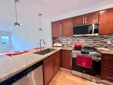 15809 Waynita Way NE unit G-302, Bothell, WA 98011 - photo 4