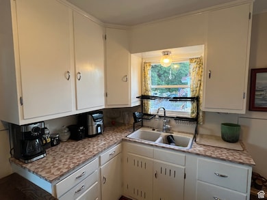 441 N 400 W, Richfield, UT 84701 - photo 3