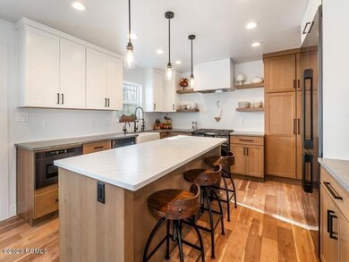 kitchen_640x480_3412257