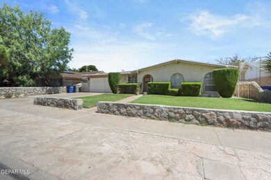 10557 Greenway Ave, El Paso, TX 79925 - photo 3