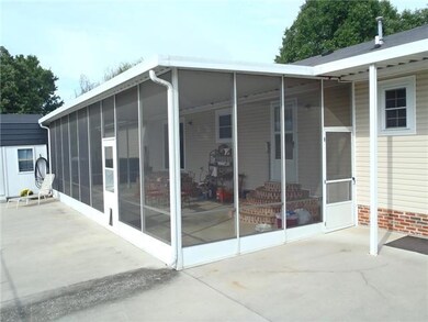 346 Sulphur Springs Rd, Shelbyville, TN 37160 - photo 5