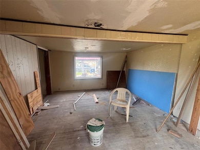 310 N 8th St, Seminole, OK 74868 - photo 5