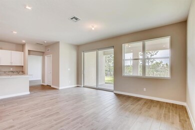 Clifton-large-004-005-Living Room-1500x1