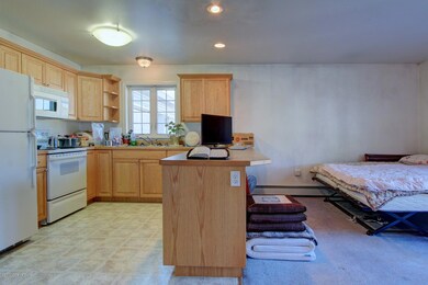Kitchen/Living