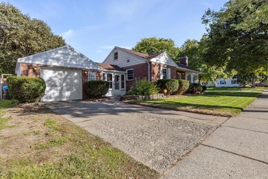 1637 Park Ave, Lansing, MI 48910 - photo 2