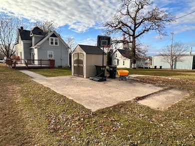 111 4th St S, Grove City, MN 56243 - photo 6