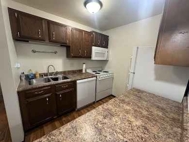 3184 Justin Ct unit 3, Appleton, WI 54914 - photo 5