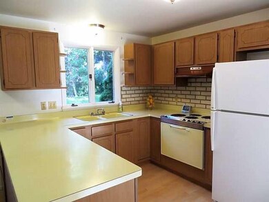 Exterior Front Kitchen with window to enjoy beauti
