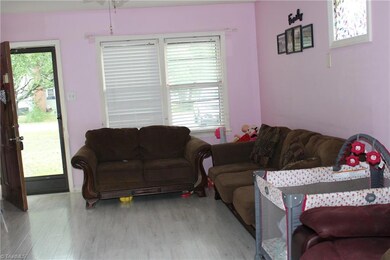 2732 Ingram Rd, High Point, NC 27263 - photo 3