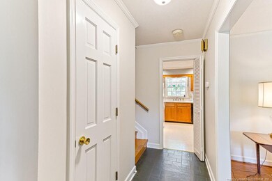 333 Oberlin Ct, Fayetteville, NC 28303 - photo 7