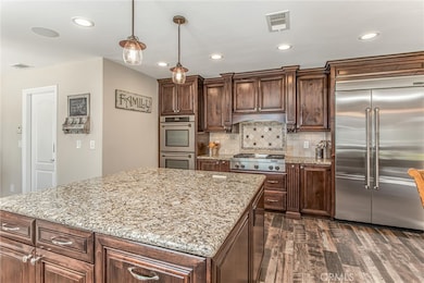 35493 Balsa St, Yucaipa, CA 92399 - photo 7