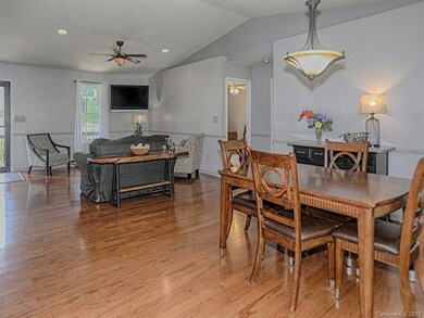 42 Old Parham Rd, Asheville, NC 28806 - photo 5