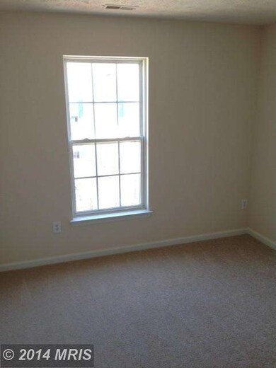 9776 Harvester Cir, Perry Hall, MD 21128 - photo 5