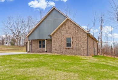 940 Palmyra Rd, Clarksville, TN 37040 - photo 3