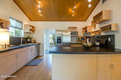 2901 E Lester St, Tucson, AZ 85716 - photo 7