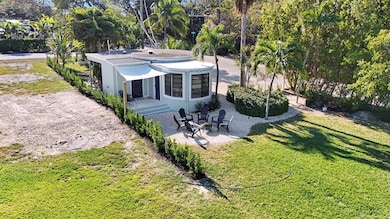190 & 192 Harborview Dr, Key Largo, FL 33070 - photo 2