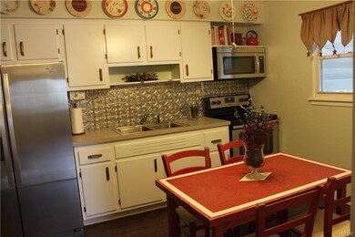 1347 Crestwood Rd, Bethlehem, PA 18018 - photo 7