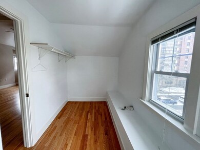 76 Sewall Ave unit C, Brookline, MA 02446 - photo 4