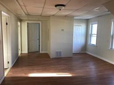 365 Lindsey St, Fall River, MA 02720 - photo 4