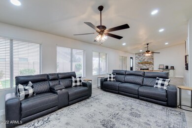 2729 N 25th St, Mesa, AZ 85213 - photo 4