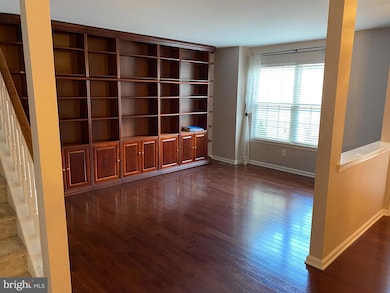 6 Hogan Way unit 7, Moorestown, NJ 08057 - photo 2